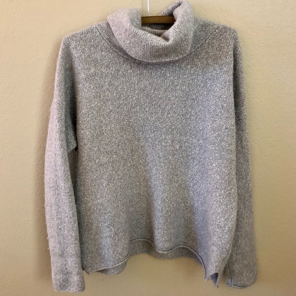 Athleta Grey Wool Turtleneck